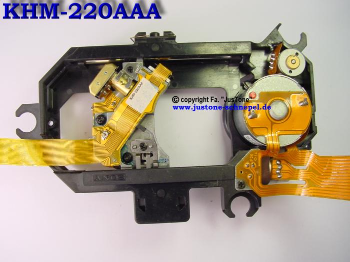 KHM-220AAA_02